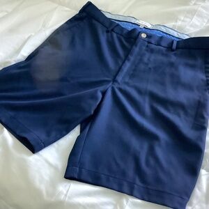 Peter Millar Performance Shorts in Navy Size 36
